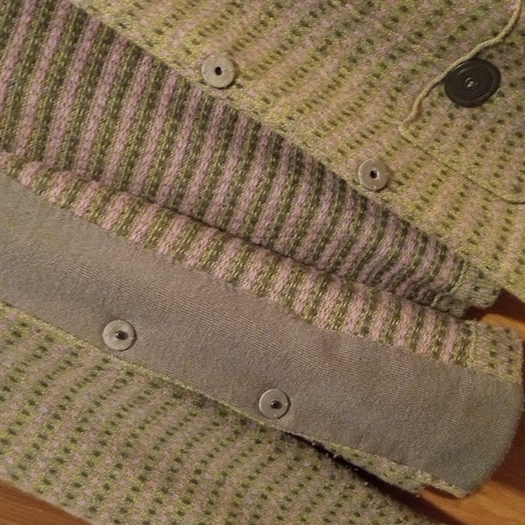 Sigrid Olsen L Lightweight Sweater Snap/Buttons Roses Lace Embellished - Picture 12 of 16